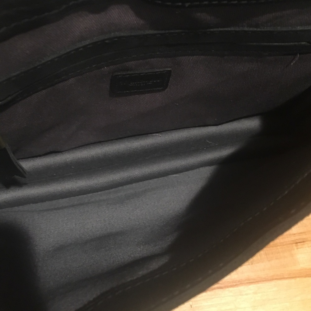 Madewell The Sketchbook Bag Black Leather Purse View 3